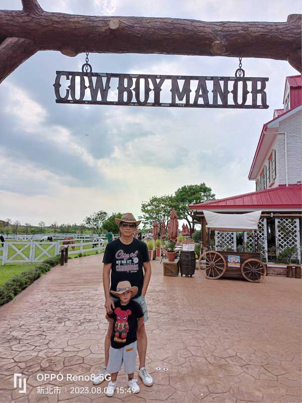 新北三芝牛仔莊園-發現三芝親子景點的樂趣,親子樂趣無窮|豬弟弟|北投之家分享寶寶喜悅|北投之家 新北三芝牛仔莊園|評價心得體驗06
總的來說,新北三芝牛仔莊園是一個充滿歡樂與驚喜的地方,適合全家大小一同前來遊玩。無論你是想要找到一個讓自己能夠舒壓,或是想要與家人共度美好時光的地方,新北三芝牛仔莊園都能滿足你的需求。希望透過這篇分享,您能得到一些靈感,與家人來一趟新北三芝牛仔莊園的親子之旅,創造更多美好回憶。